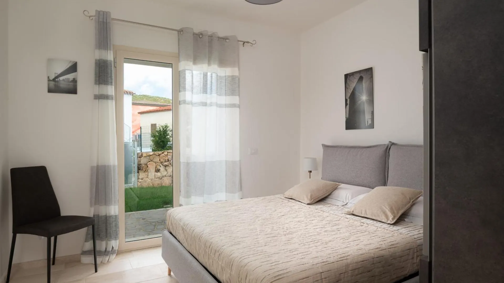 Villa Bellevue By Klodge Budoni Italy